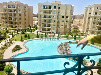 شقه للبيع كمبوند واحه الريحان حدائق اكتوبر