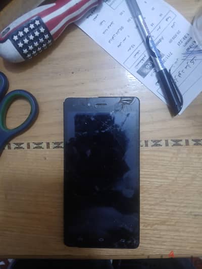 Infinix Hot 4