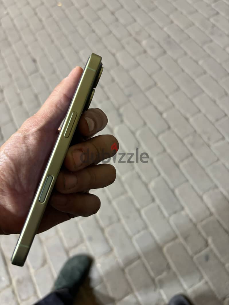 Apple - iPhone 17 1
