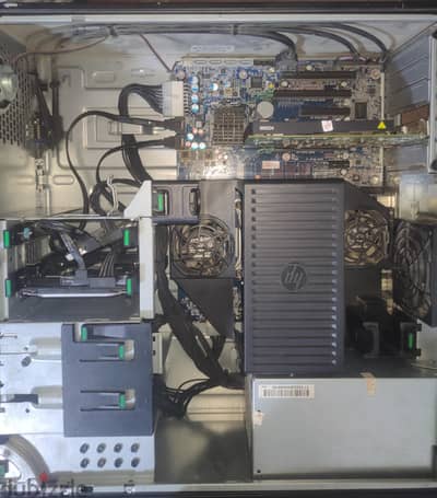جهاز Hp بحاله ممتازه للبيع و يشغل معظم الالعاب بجوده عاليه