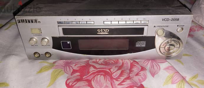 DVD ماركة fujitel (( بايظ ))