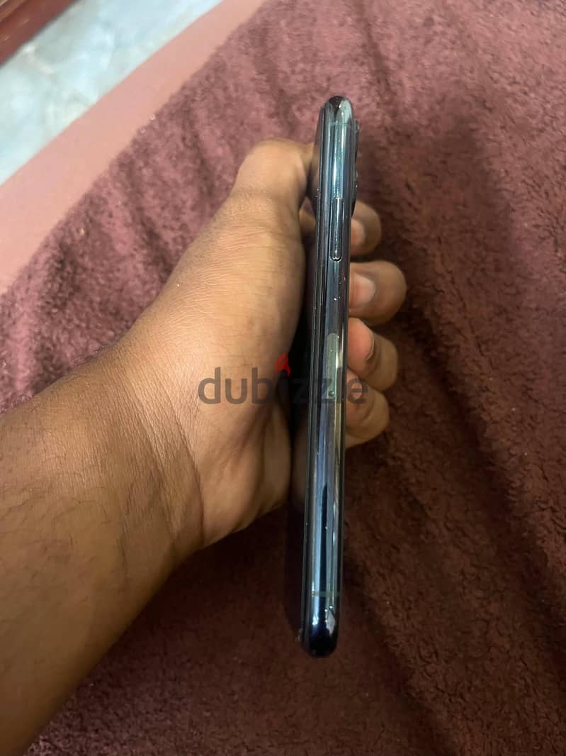 آبل - آيفون 11 برو 3