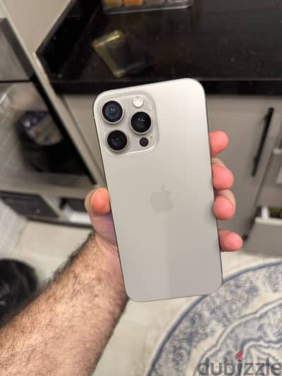 Apple - iPhone 16 Pro Max