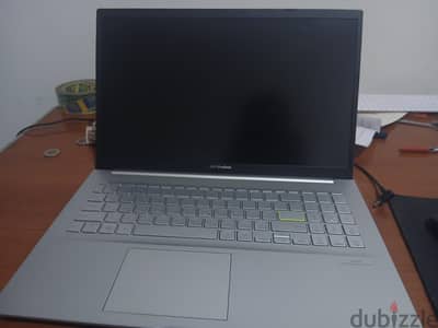 لابتوب اسوس حالة نضيفه جدا