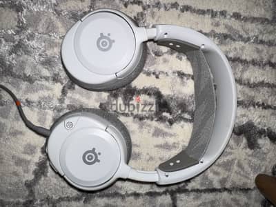 سماعة steelseries ARCTIS NOVA