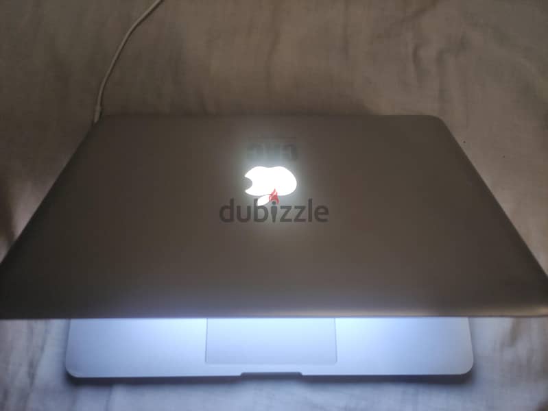 macbook pro 2010 good condition 1