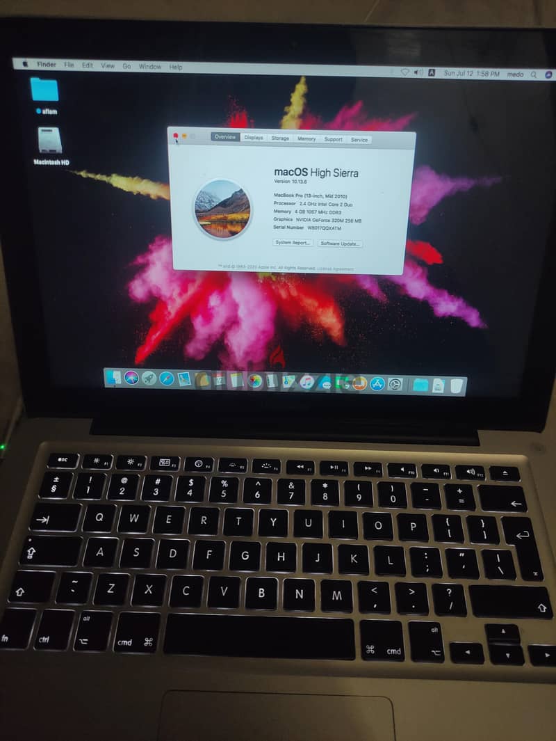 macbook pro 2010 good condition 4