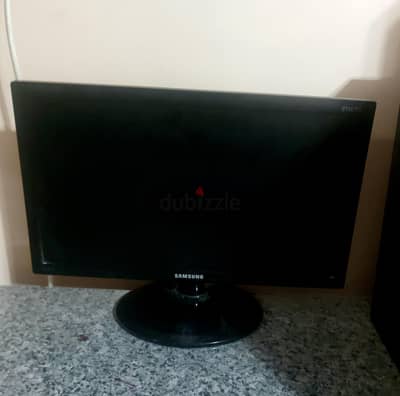 شاشة سامسونج S19C150 ١٩ بوصة