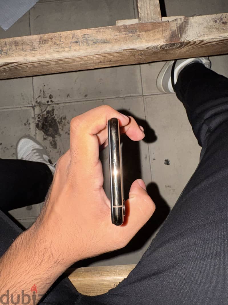 Iphone xs max 7
