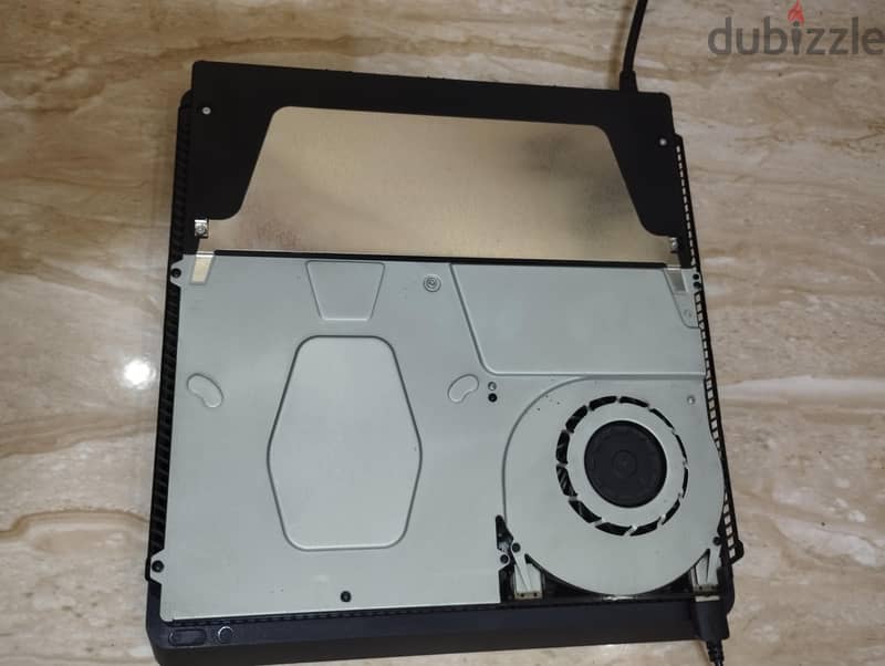 playstation 4 slim 2