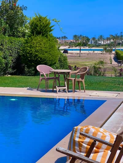 Villa in Marina First Row with a Sandy Lake and Private Pool