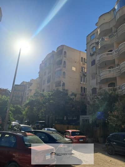 For rent, 170m, second floor facade right next to Jardinia street