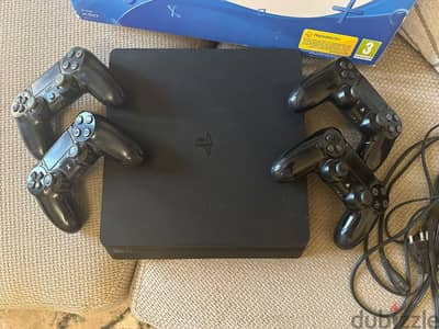 playstation 4 slim