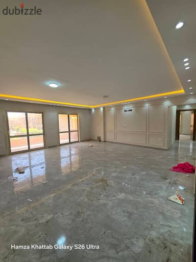 Apartment for rent, second floor, 175m from Landscape Lovers, unblemished, prime location
