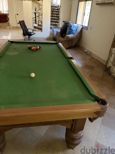 Billiards table in a good condition. طربيزة بلياردو في حالة جيدة