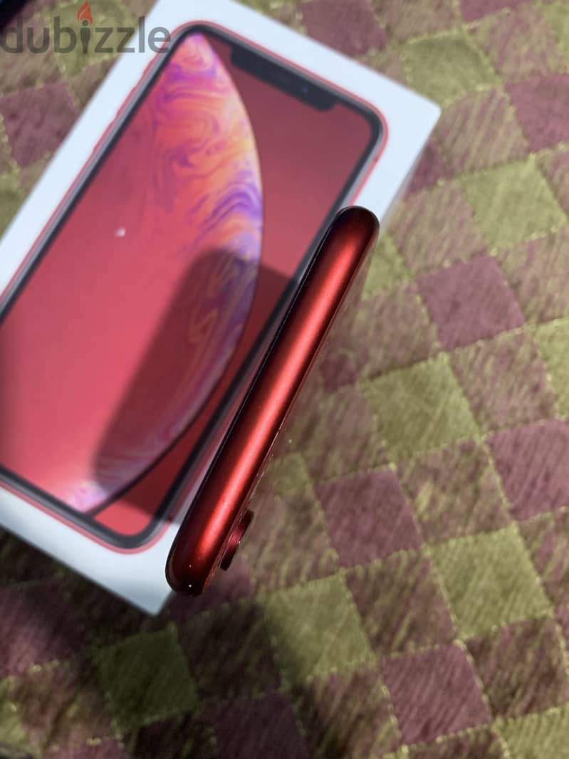 Apple - iPhone XR 1