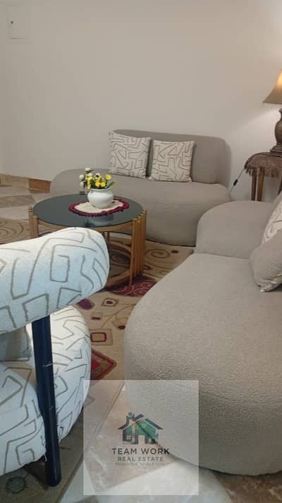 للإيجار المفروش: شقة بـ "أسانسير" في أرقى مواقع بدر الدين مكيفةFurnished apartment for rent: Apartment with elevator in the most prestigious location