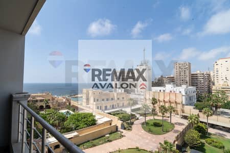 Apartment for Sale – Stanley (Steps from the Sea)