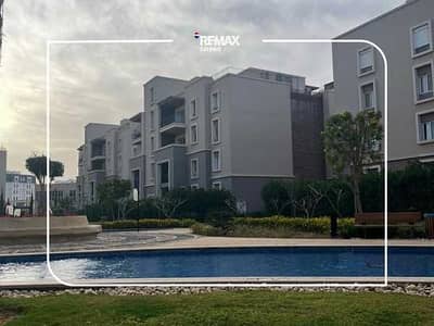 penthouse for sale with a panoramic water views in sodic October Plaza