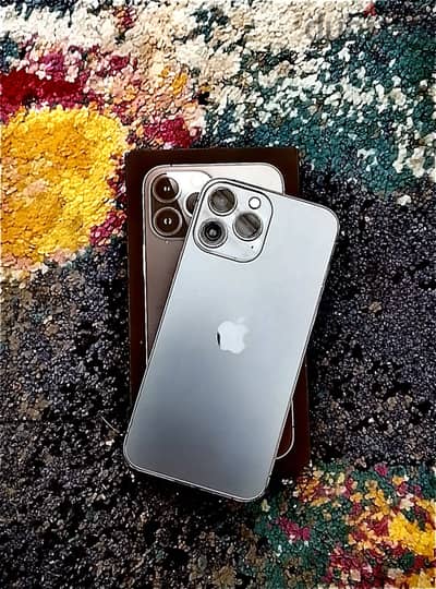 Apple - iPhone 13 Pro Max g بطاريه ٧٧٪؜ معفي ضريبه تم تغير الشاشه 256