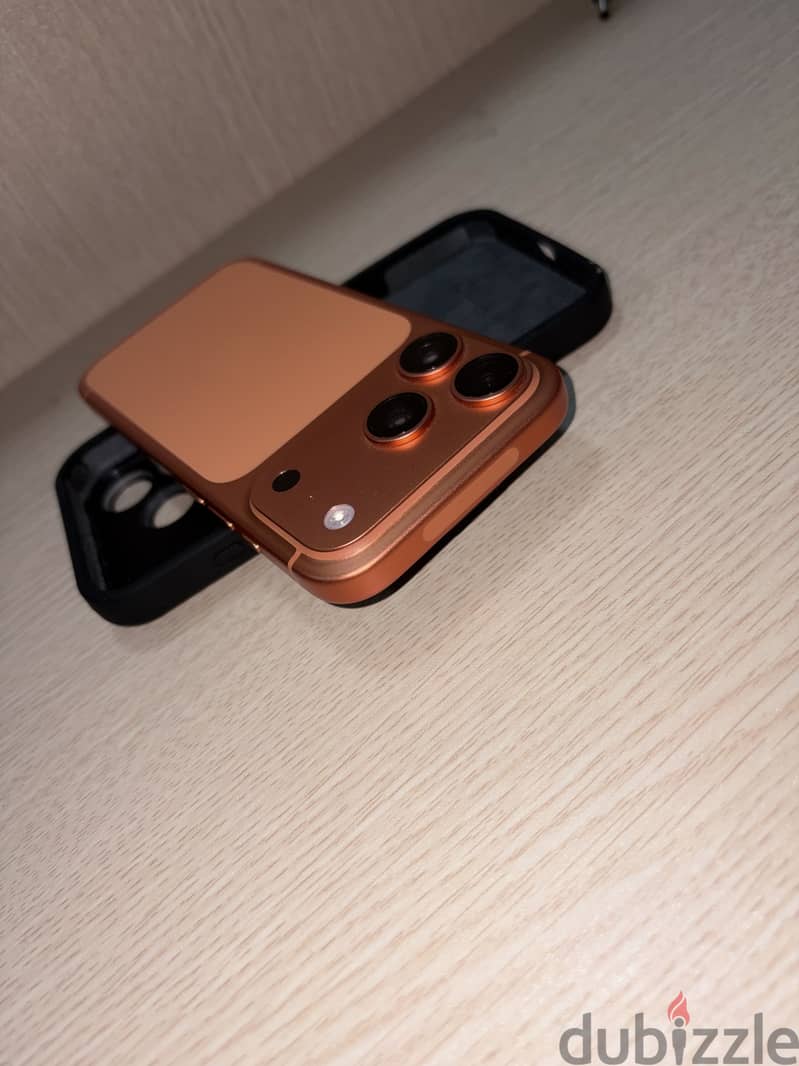 Apple - iPhone 17 Pro 4