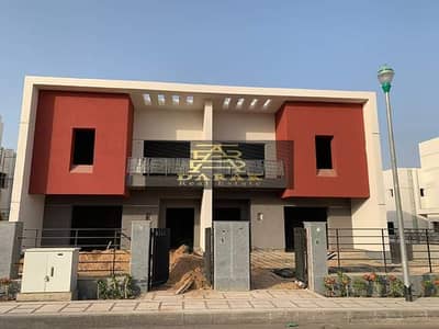 Villa for sale in Madinty for less than the price of an apartment, fully paid, a bargain