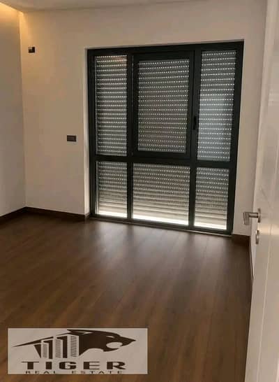 125 m² empty apartment for rent in B8 Madinaty, custom finishing with or without air conditioning