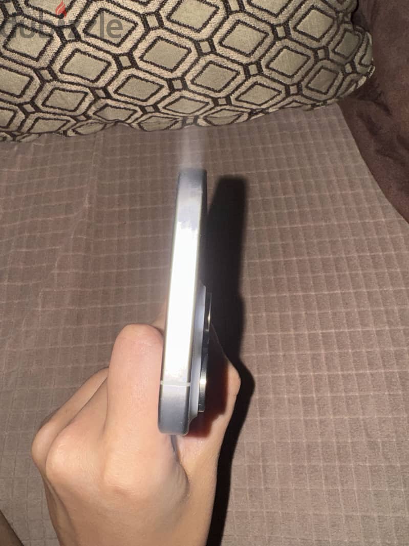 Apple - iPhone 15 Pro Max 2