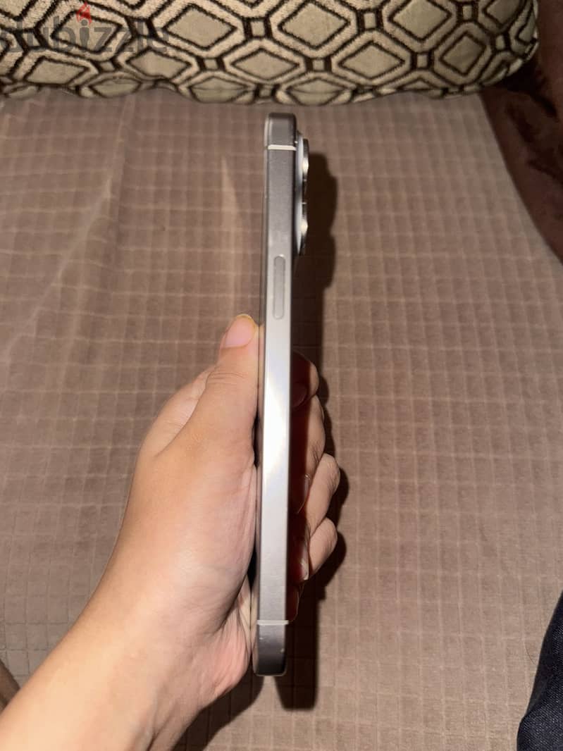 Apple - iPhone 15 Pro Max 4