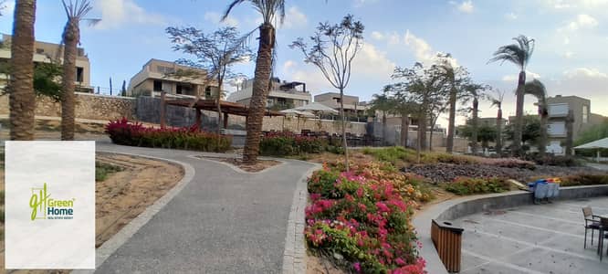 للاستلام الفوري تاون هاوس 227م للبيع في بالم هيلز التجمع الخامس Palm Hills New Cairo