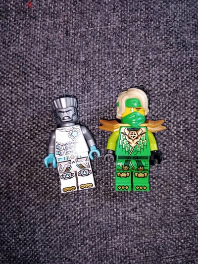 LEGO NINJAGO Minifigures Zane And Lloyd