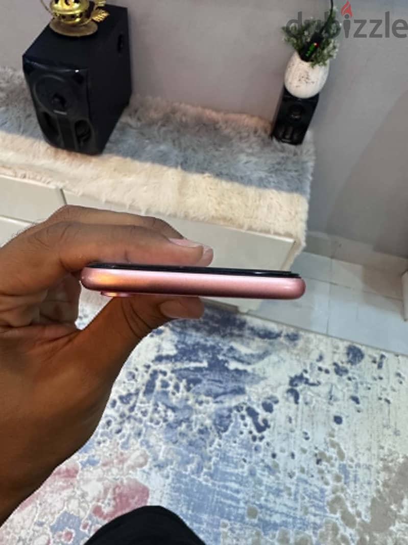 IPhone XR 128 4