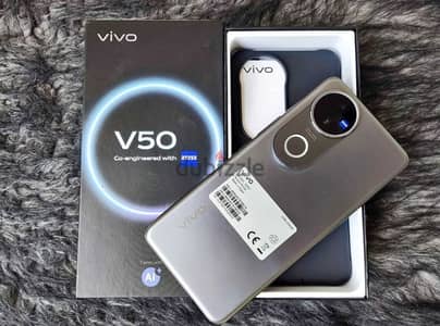 ViVo V 50 5G 12/256ضمان مصر