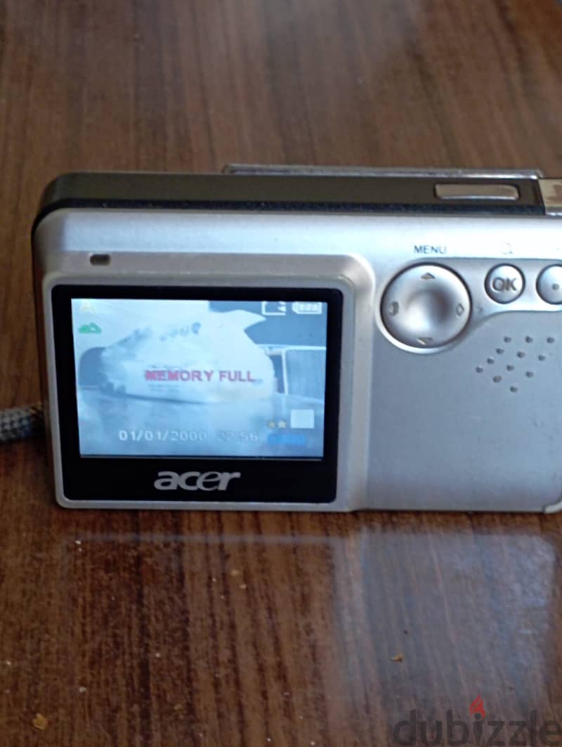 Panasonic DMC LZ20 + كاميرا ايسر 5 ميجا بكسل 12
