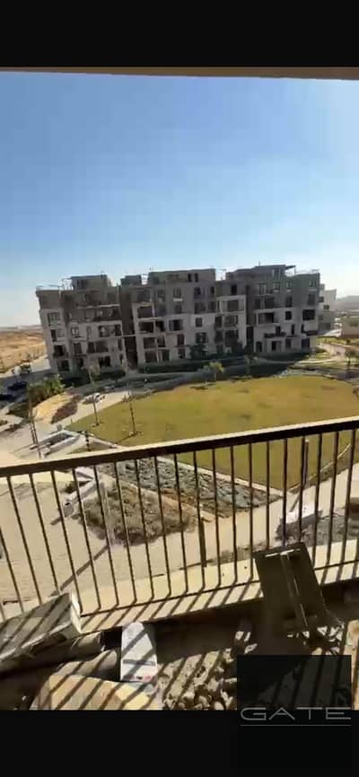 Own a fully finished apartment in the Azalea phase of SODIC East, featuring a distinctive view of the landscape