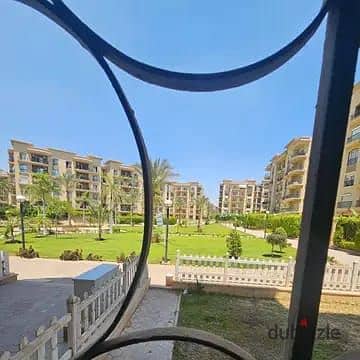 فرصه للبيع شقه ارضي 214م بحديقه خاصه 64 م بموقع متميز جدا اول سكن والسعر مميز جدا