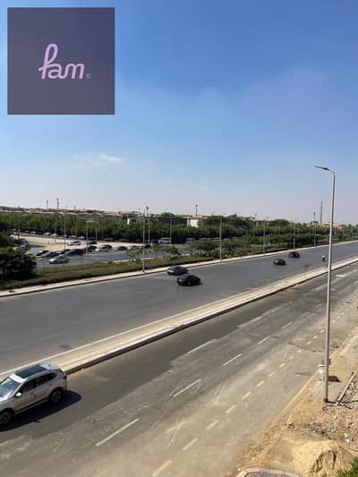 Apartment direct on North 90 Street view compound dyar