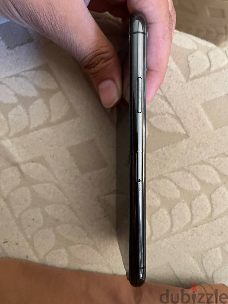 Apple - iPhone 11 Pro 1