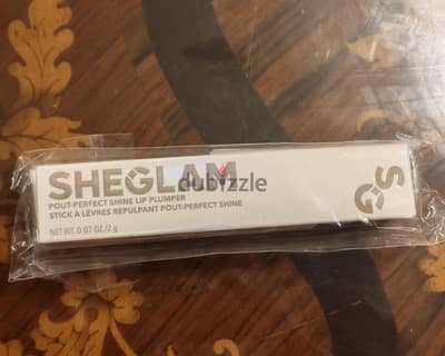 lip plumper from sheglam
