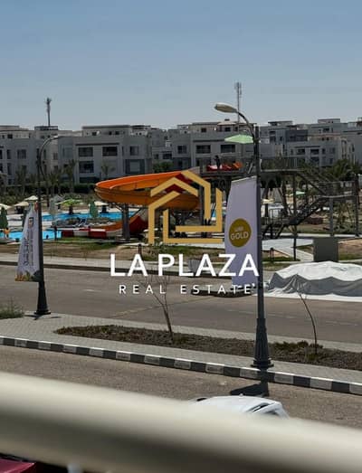 شاليه للبيع بحري دبل فيو امام الاكوا بارك و حمام سباحة - في أمواج – الساحل الشمالي