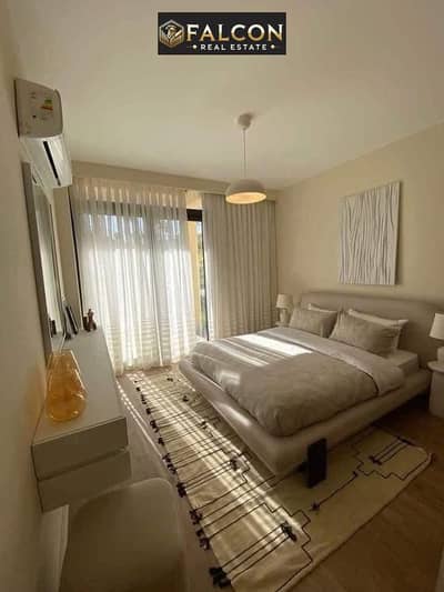 Apartment for sale at an unbeatable price, fully finished, in Saada Compound on the Suez Road, minutes from 90th Street and near AUC and Rehab City.