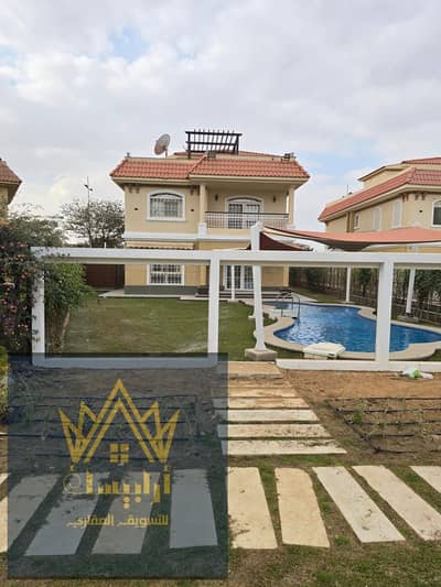 ڤيلا مستقلة للبيع بمدينتي نموذج K بحمام سباحة