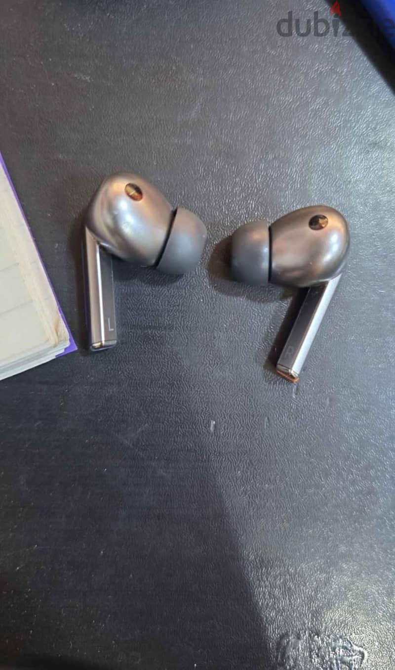 Galaxy Buds3 Pro 1