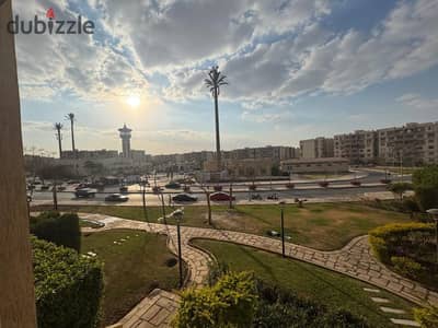 Distinct apartment for sale in Madinaty, and the sale includes club membership with direct service view. Truly an opportunity.