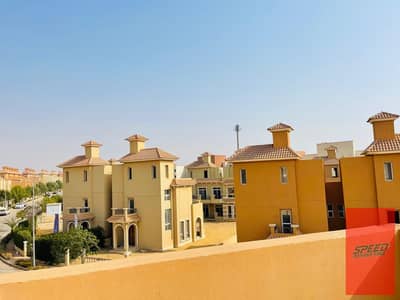 ستاند الون للبيع في كمبوند نيوم اكتوبر بورتو سابقا فيلا ناصيه متشطبه جاهزه الاستلام التوسعات الشماليه امام مدخل زايد 5 و ماونتين فيو