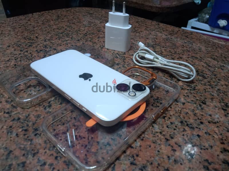 iPhone 13 100% B 3
