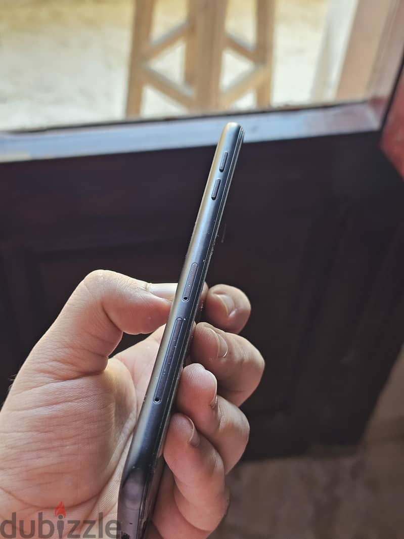 Samsung J7 pro 3