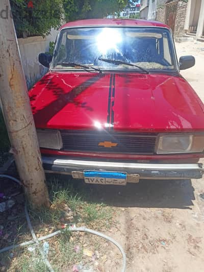 لادا 2105 موديل 1983