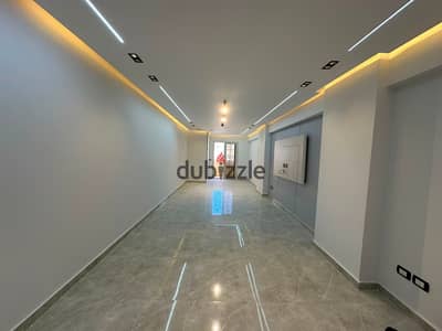 Apartment 140 for sale in Tharwat  // Between the tram and Abou Qir buildings 2012