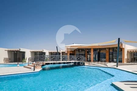 شاليه غرفتين جاهز للاستلام في Direction White رأس الحكمة | إطلالة لاجون | تشطيب كامل بالتكييفات | امتلك مصيفك الآن
